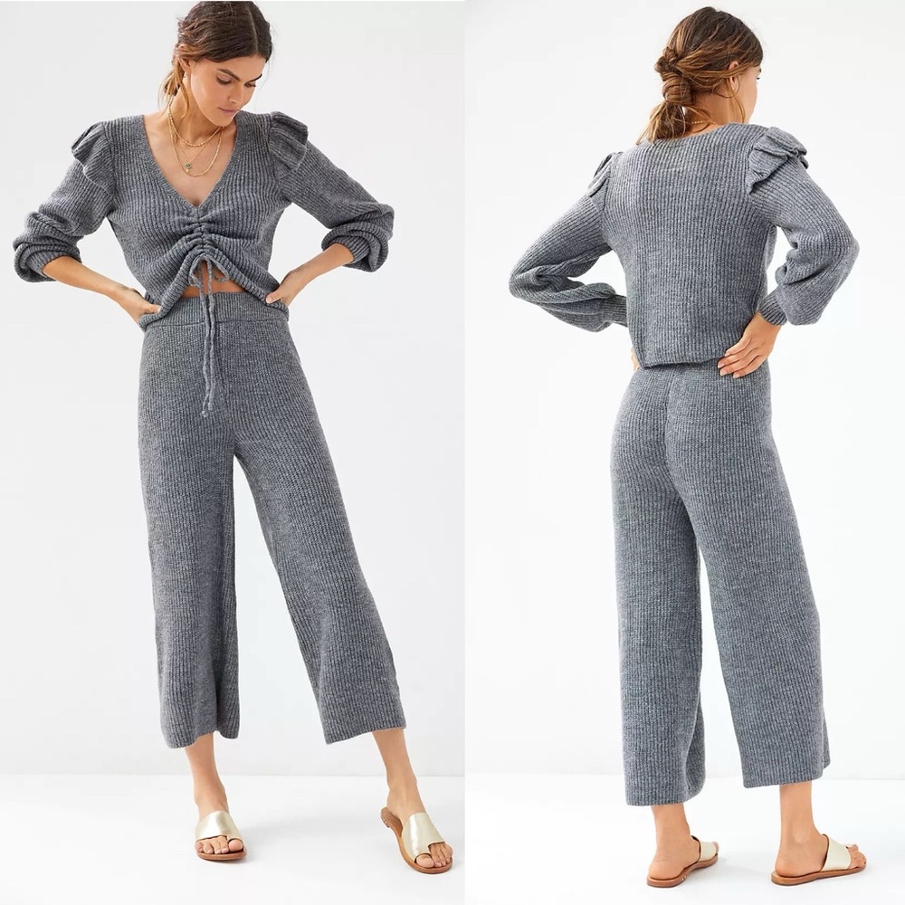 NWT Anthropologie Daily Practice Ruffled Knit Lounge Set - Picture 1 of 12